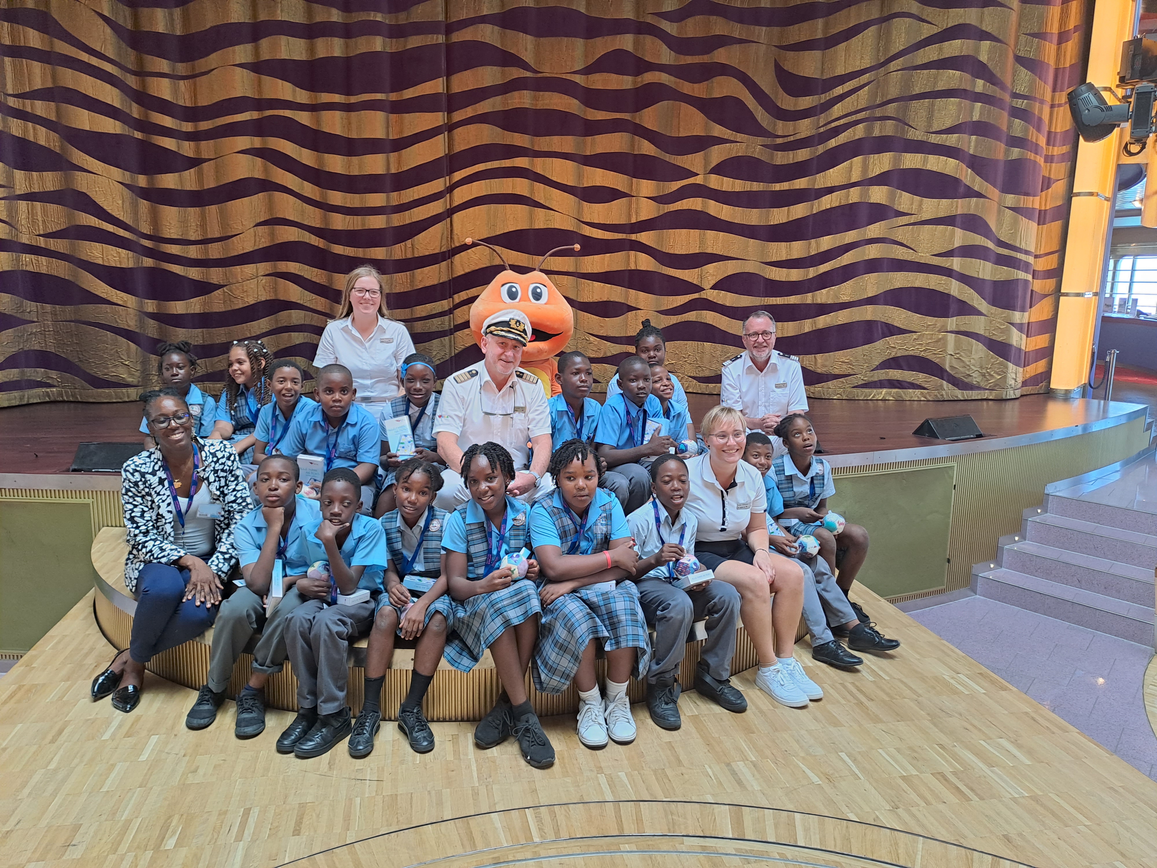Antigua Cruise Port Partners with AIDA Cruises to Host a Memorable School Trip
